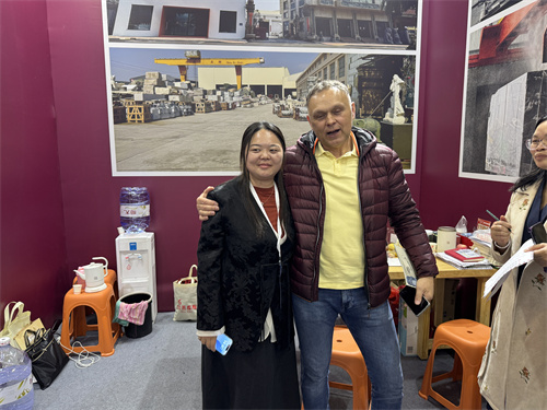 A Xingyan Stone Carving Factory a Xiamen Stone Fair 2025 -en ünnepli a sikert