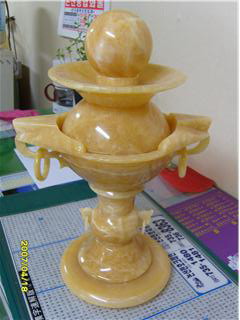 Kína Xingyan Mihuang Stone Feng Shui Ball szökőkút szobor